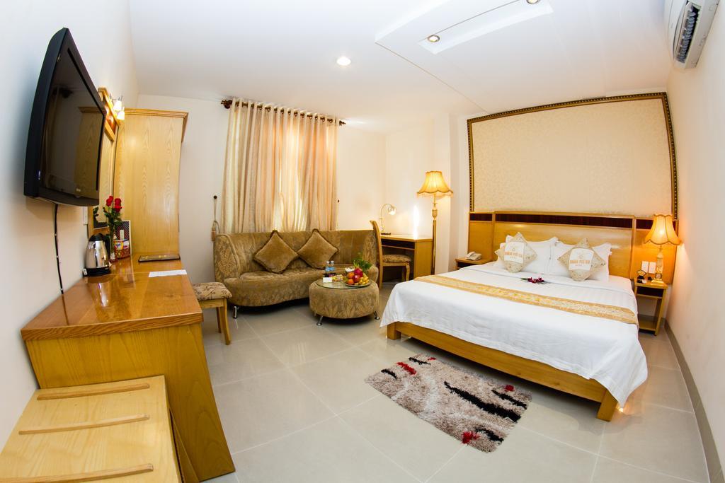Hoang Phu Gia Hotel Хошимин Экстерьер фото