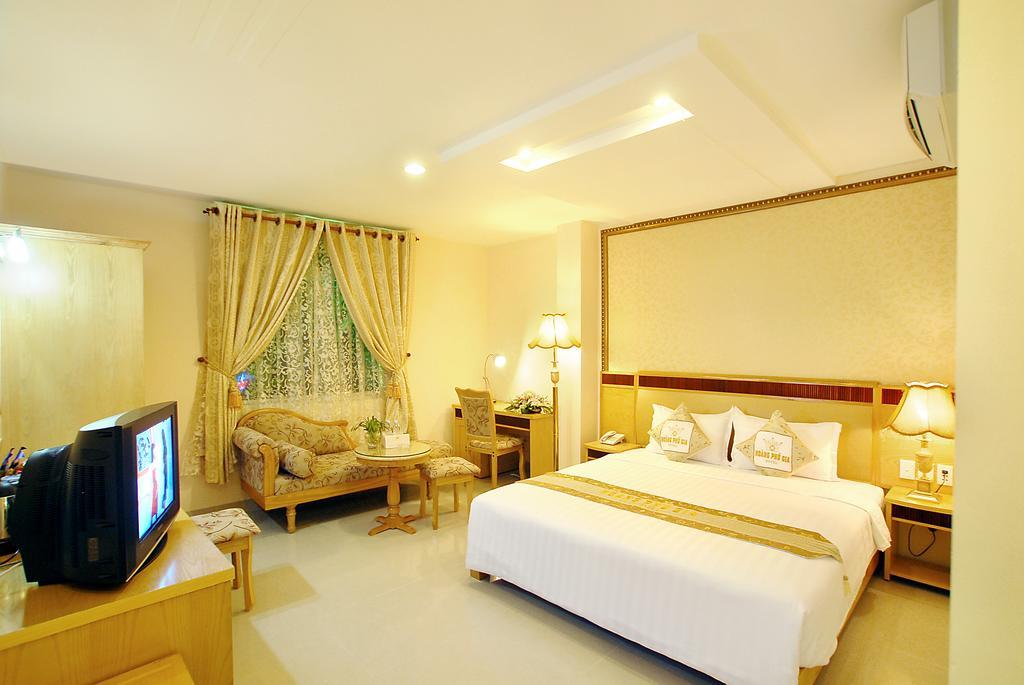 Hoang Phu Gia Hotel Хошимин Экстерьер фото